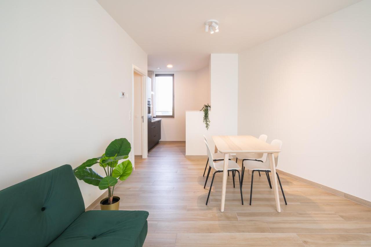 Opera Square Apartments In The Center Of Antwerp Exterior photo
